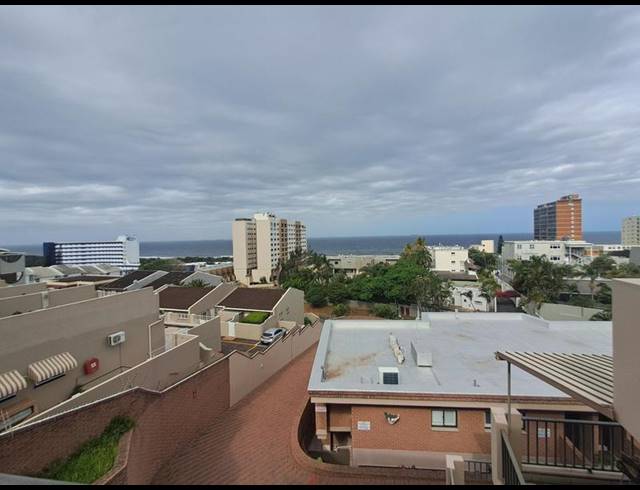 3 BEDROOM APARTMENT FOR SALE IN UMHLANGA ROCKS